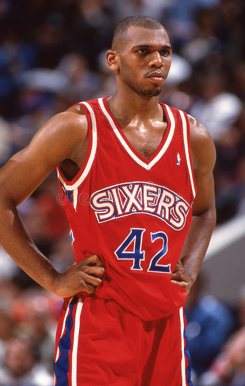 关于奥兰多魔术训练开放日;冲刺阶段篮板制胜引欢呼;法国杯在即;球探报告显示潜力的信息 关于奥兰多魔术训练开放日;冲刺阶段篮板制胜引欢呼;法国杯在即;球探报告显示潜力的信息